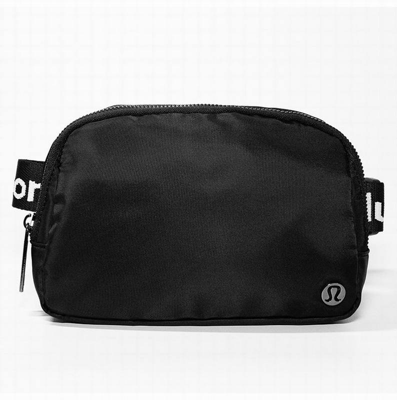 Lululemon Handbags 718